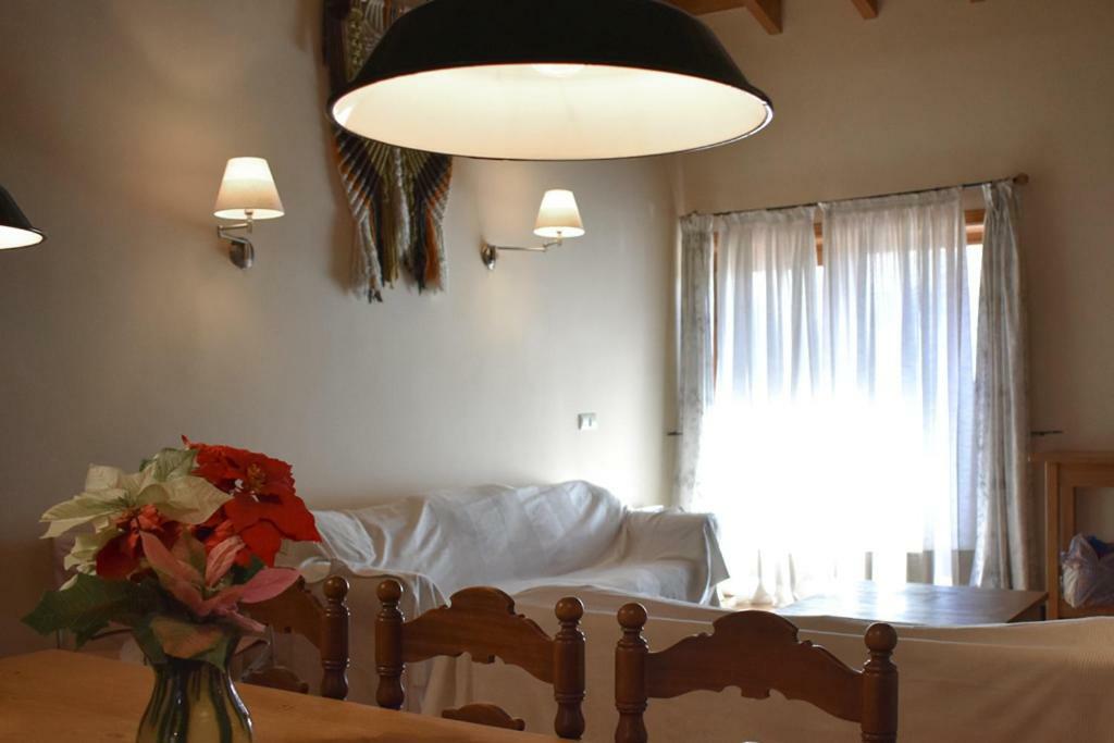 Llac I Villa Osséja Екстериор снимка